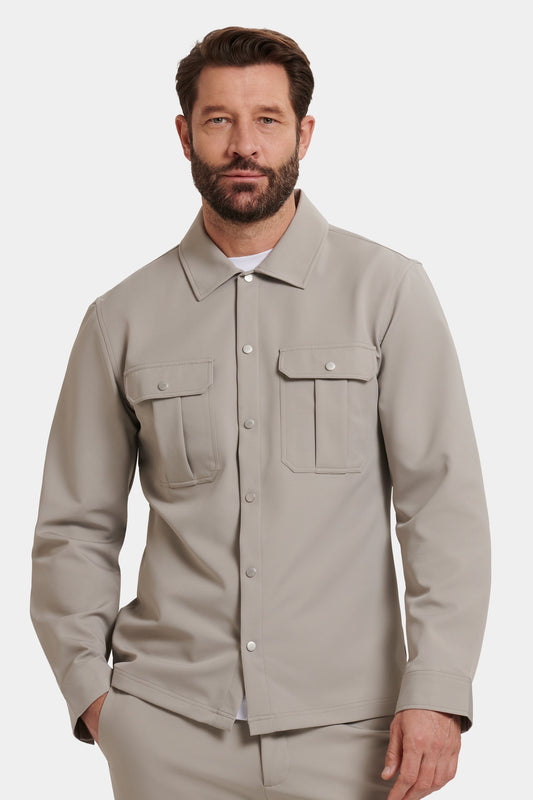 LA SOBRECAMISA TECH CARGO
