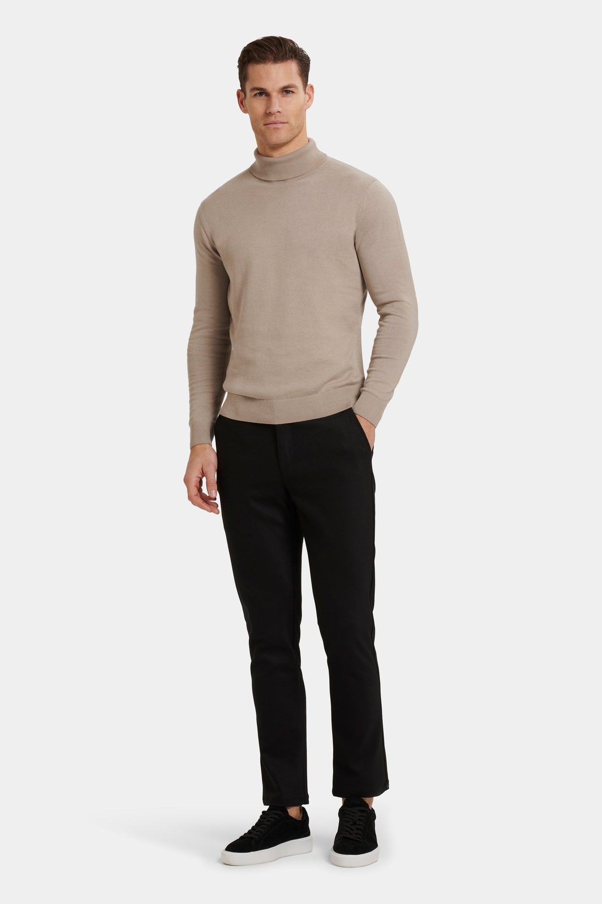 EL JERSEY DE CUELLO ALTO SANTONI