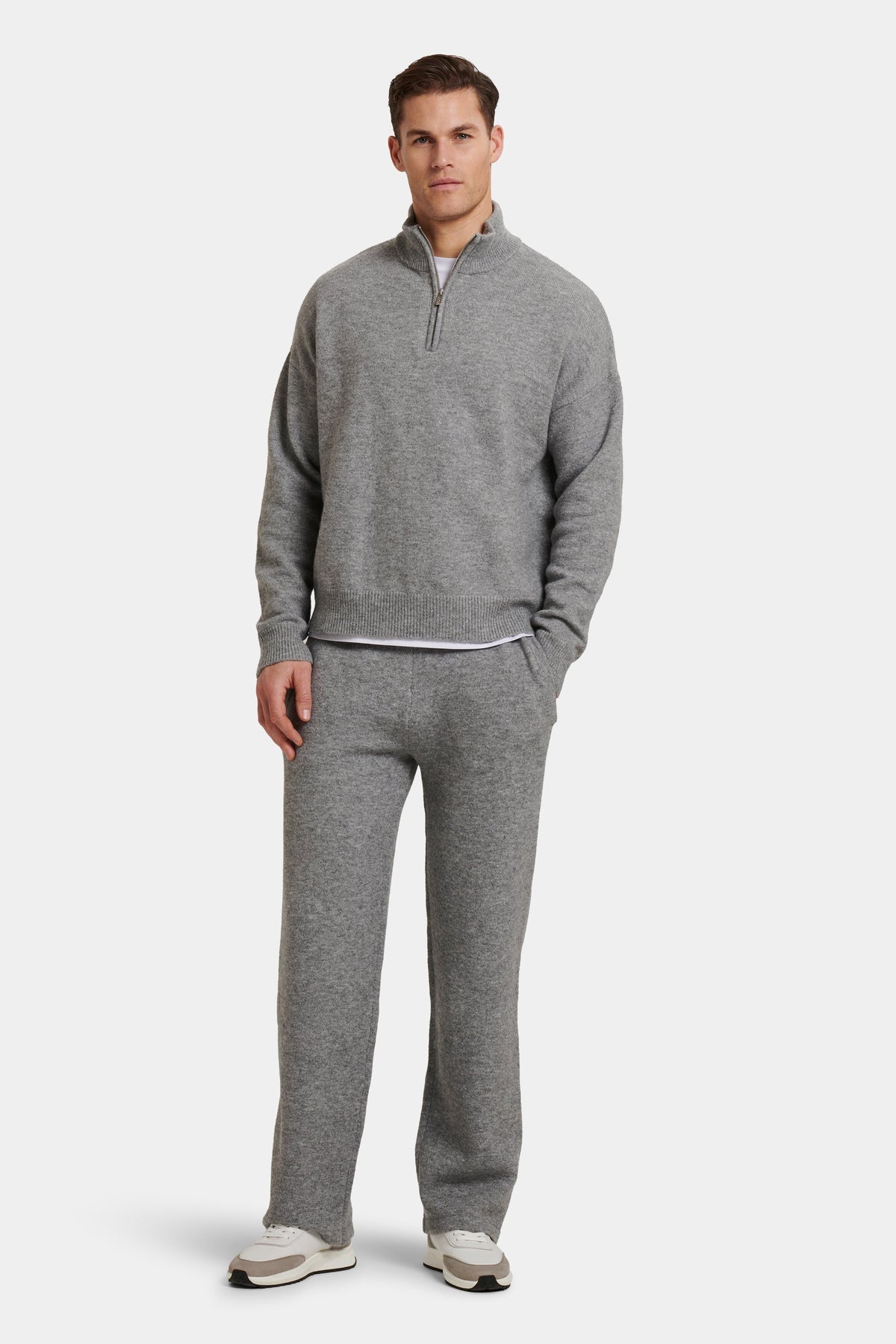 THE SAVONA JOGGER