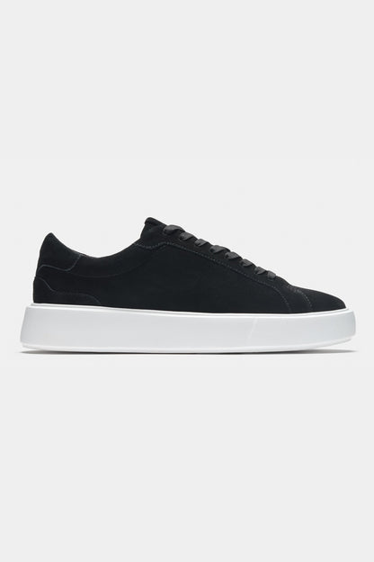 LAS CLÁSICAS ZAPATILLAS DE ANTE