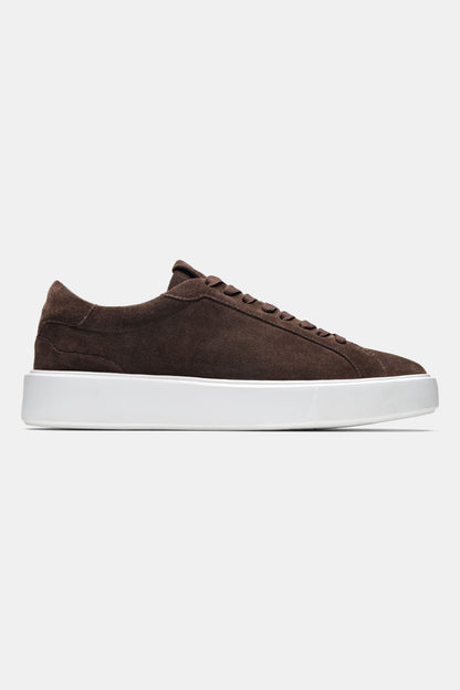LAS CLÁSICAS ZAPATILLAS DE ANTE