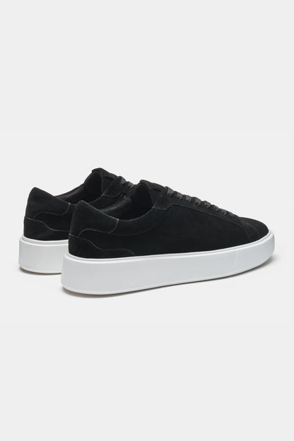 LAS CLÁSICAS ZAPATILLAS DE ANTE