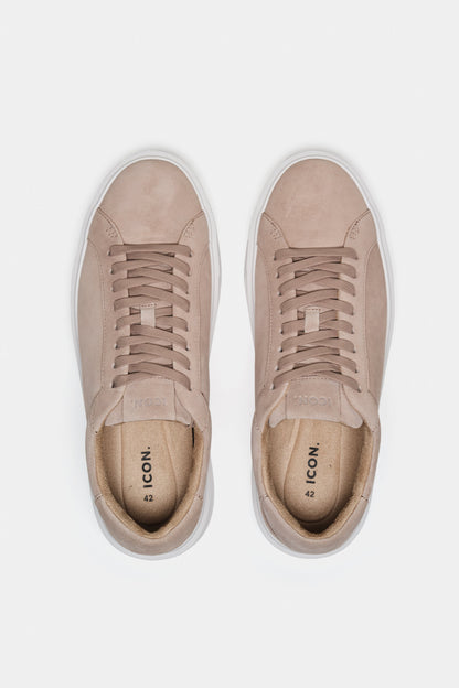LAS CLÁSICAS ZAPATILLAS DE ANTE