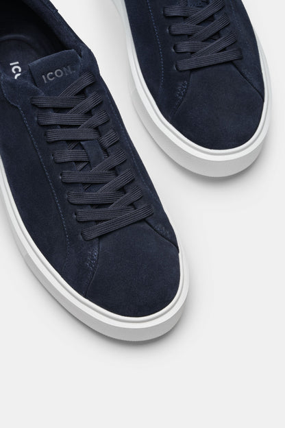 LAS CLÁSICAS ZAPATILLAS DE ANTE
